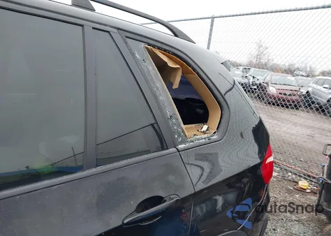 2008 BMW X5 3.0Si z USA, uszkodzony, nr VIN 5UXFE43578L006722